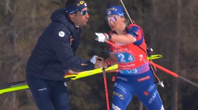 Франция выиграла женскую эстафету, 6-е золото на биатлонном ЧМ в Швейцарии Франция выиграла женскую эстафету, 6-е золото на биатлонном ЧМ в Швейцарии