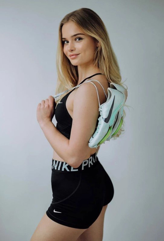 Вероника Миллер: горячая фотосессия немецкой спринтерши Вероника Миллер: горячая фотосессия немецкой спринтерши