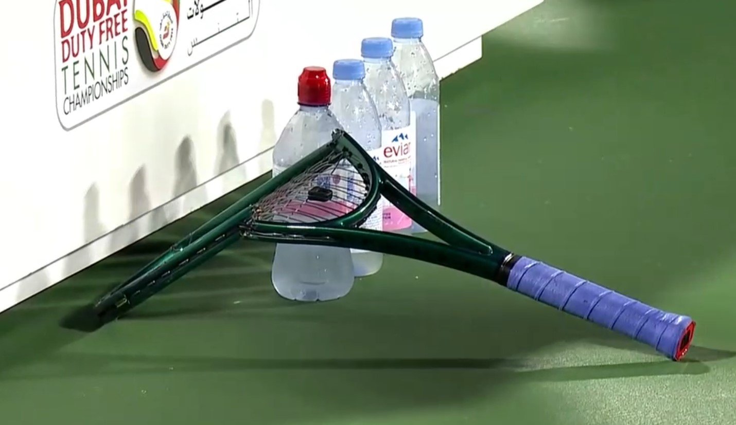 Хачанов не смог пробиться в 3-й круг турнира в Дубае, уступив Циципасу (АТП-500) Хачанов не смог пробиться в 3-й круг турнира в Дубае, уступив Циципасу (АТП-500)