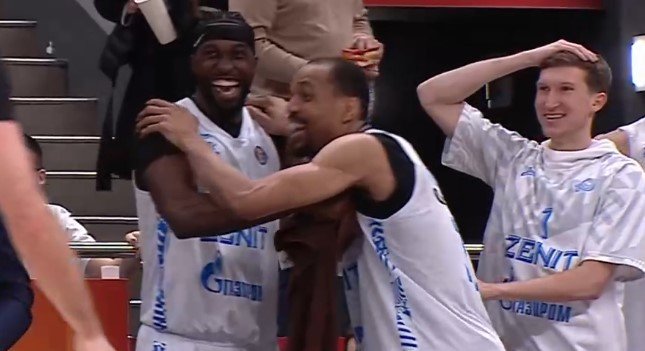 «Зенит» выиграл в Краснодаре и догнал ЦСКА в Единой лиге ВТБ (Видео)