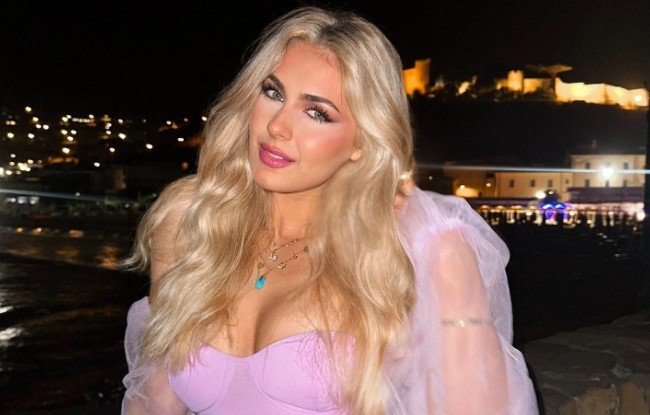 Вирджиния Каваццини: горячая фотосессия итальянской волейболистки Вирджиния Каваццини: горячая фотосессия итальянской волейболистки