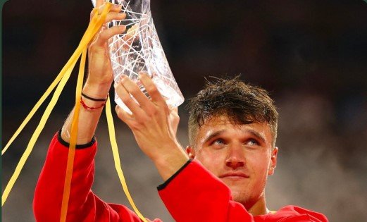 Меншик не позволил Джоковичу взять 100-й титул - победил серба в финале «Мастерса» в Майами