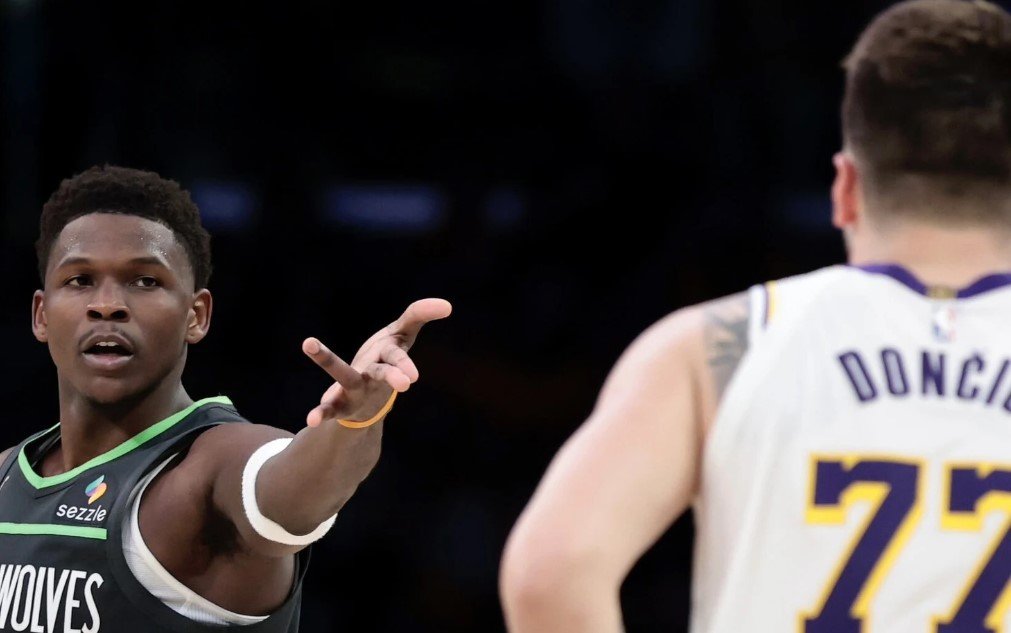 «Миннесота» перебросала «Лейкерс» и повела 1-0 в серии (1/8 финала НБА, видео)