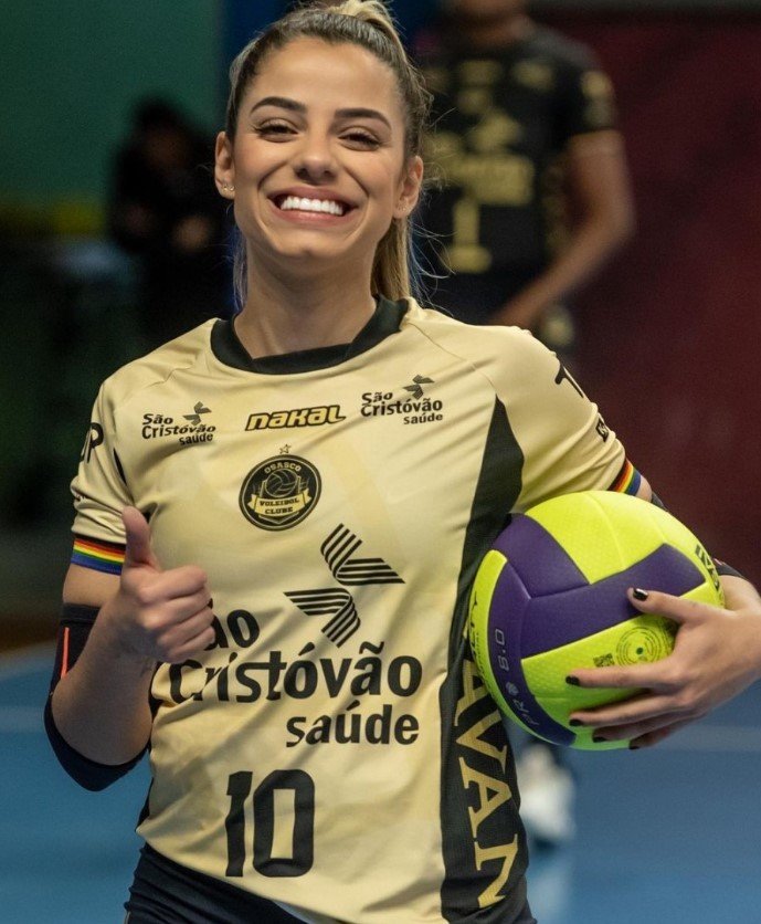 Кейла Алвес: фото в купальнике бразильской волейболистки и модели Кейла Алвес: фото в купальнике бразильской волейболистки и модели