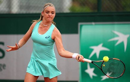 Шарлотта Робильяр-Мильетт: горячие летние фото теннисистки из Канады (соц. сети) Шарлотта Робильяр-Мильетт: горячие летние фото теннисистки из Канады (соц. сети)