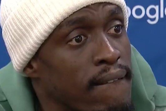 Сиакам («Индиана») журналисту: «Мы проиграли, такое бывает, что еще объяснять?» (НБА, видео) Сиакам («Индиана») журналисту: «Мы проиграли, такое бывает, что еще объяснять?» (НБА, видео)