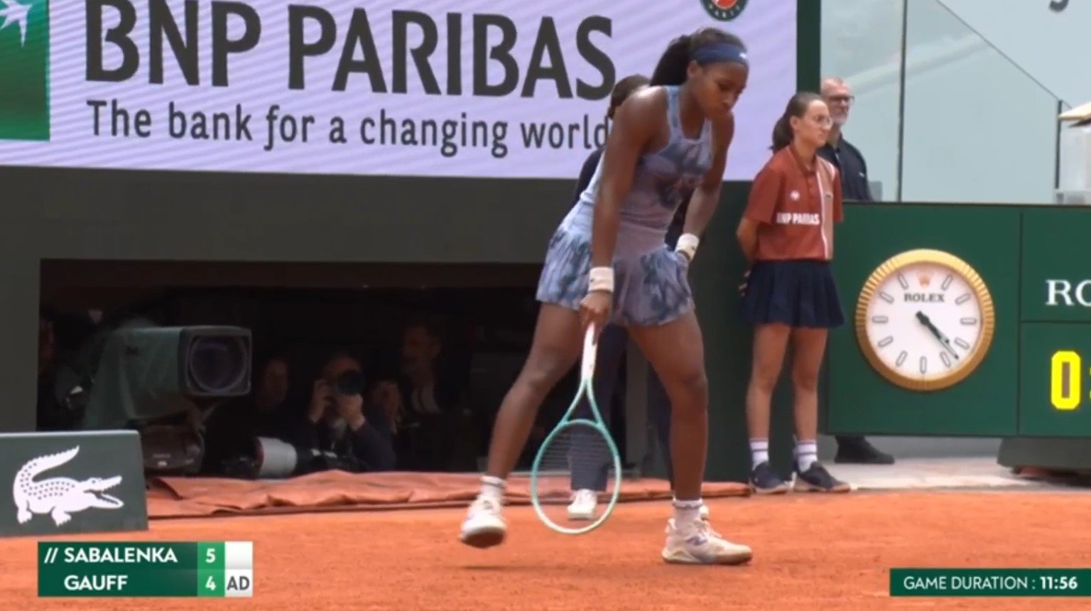 21-летняя Гауфф в 3-х сетах победила Соболенко и впервые выиграла «Ролан Гаррос» (видео) 21-летняя Гауфф в 3-х сетах победила Соболенко и впервые выиграла «Ролан Гаррос» (видео)