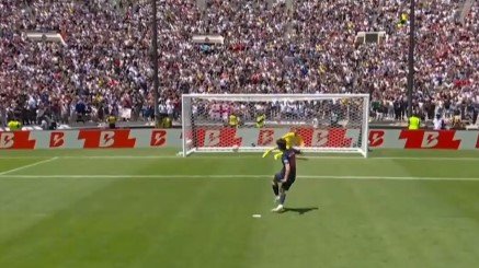 Клубный ЧМ: «ПСЖ» стартовал с крупной сухой победы над «Атлетико» Клубный ЧМ: «ПСЖ» стартовал с крупной сухой победы над «Атлетико»