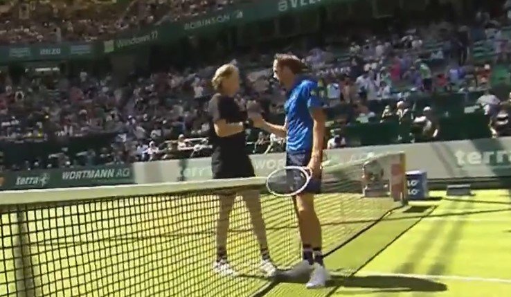 Медведев пробился в полуфинал турнира в Галле, обыграв Микелсена (АТП-500)