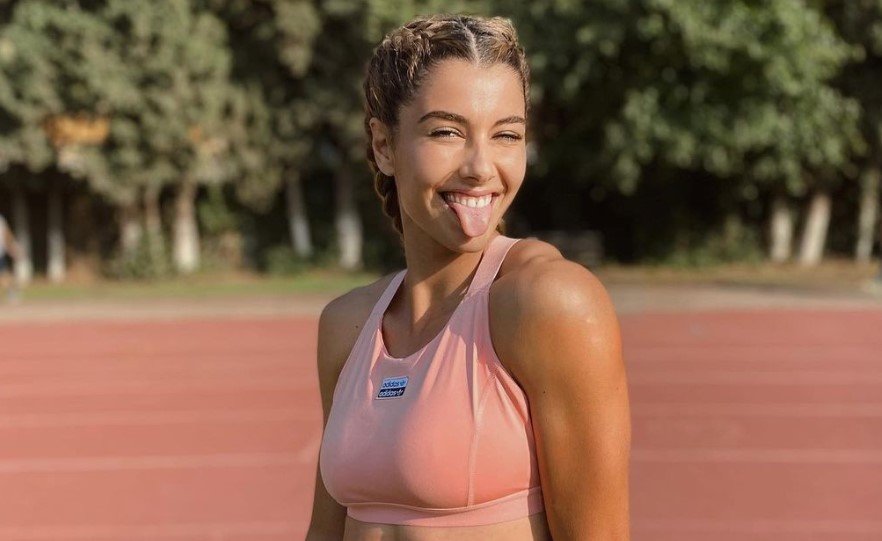 Берфе Санджак: горячие фото в купальнике турецкой модели и спринтерши Берфе Санджак: горячие фото в купальнике турецкой модели и спринтерши