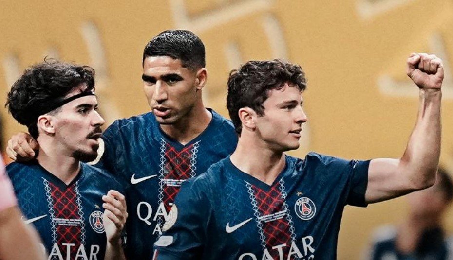 «ПСЖ» всухую разгромил команду Месси и вышел в 1/4 финала клубного ЧМ (голы, видео)