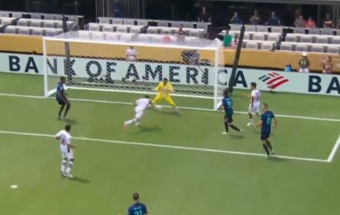 «Флуминенсе» выбил «Интер» с клубного ЧМ, обыграв в 1/8 финала (видео)