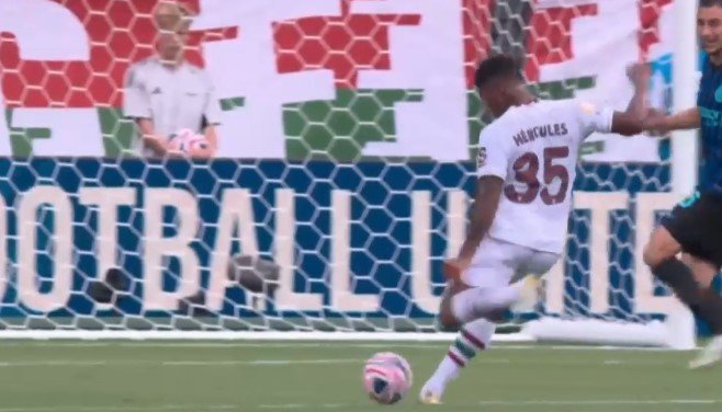 «Флуминенсе» выбил «Интер» с клубного ЧМ, обыграв в 1/8 финала (видео)