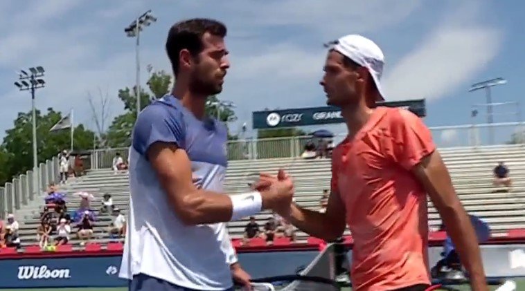 Хачанов уверенно обыграл Фиковича и вышел в 3-й круг «Мастерса» в Торонто (АТП-1000)