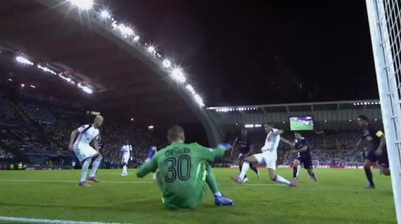 «ПСЖ» отыгрался с 0-2 против «Тоттенхэма» и по пенальти завоевал Суперкубок УЕФА