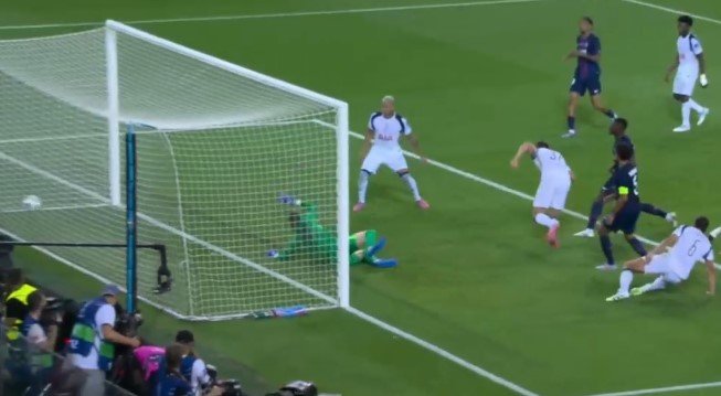 «ПСЖ» отыгрался с 0-2 против «Тоттенхэма» и по пенальти завоевал Суперкубок УЕФА