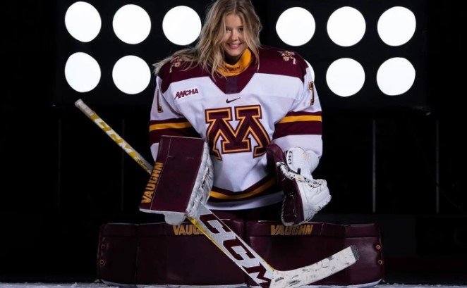 Оливия Кинг: летние фото американской хоккеистки (соц. сети) Оливия Кинг: летние фото американской хоккеистки (соц. сети)