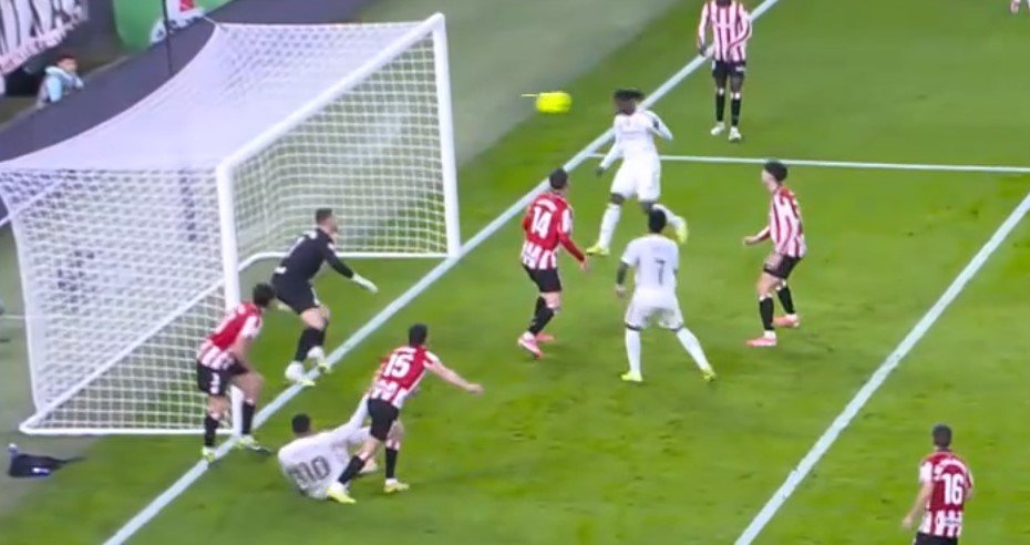 Дубль Мбаппе помог «Реалу» разгромить на выезде «Атлетик» (Ла Лига)