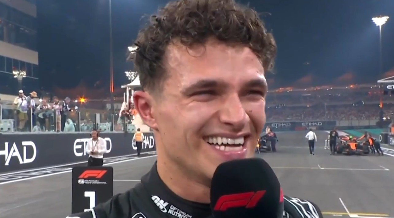 Норрис попал на подиум в Абу-Даби и впервые стал чемпионом «Формулы-1» Норрис попал на подиум в Абу-Даби и впервые стал чемпионом «Формулы-1»