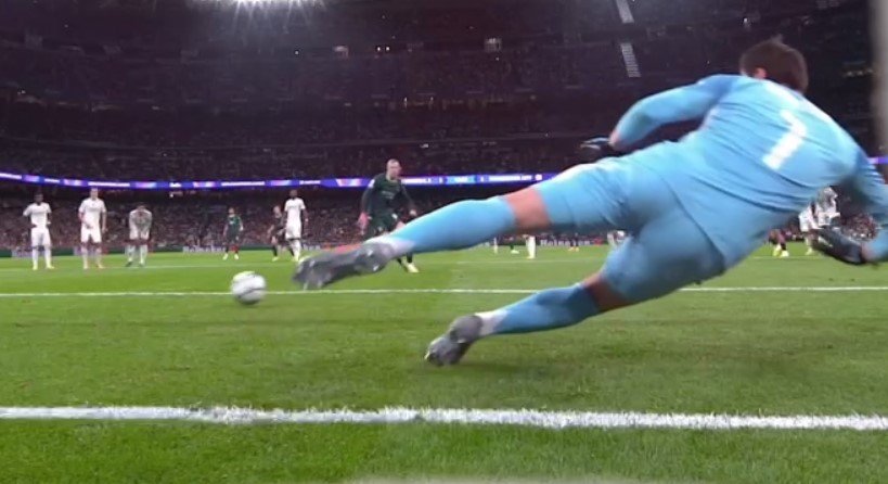 «Реал» проиграл дома «Ман Сити» - останется ли Алонсо? (ЛЧ, голы, видео) «Реал» проиграл дома «Ман Сити» - останется ли Алонсо? (ЛЧ, голы, видео)