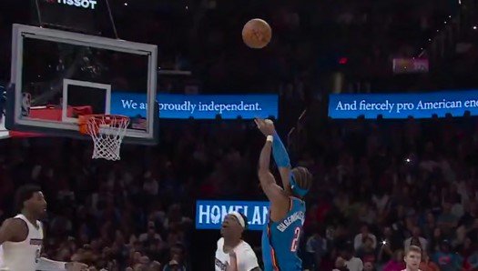 ШГА («Оклахома») провел 100-й матч подряд с 20+ набранными очками (НБА, видео)