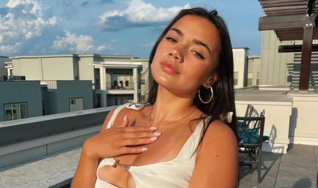 Пейдж Толентино: фото в купальнике американской футболистки (соц. сети)