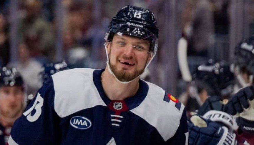 Хет-трик Ничушкина помог «Колорадо» разгромить «Сент-Луис» (НХЛ, видео)