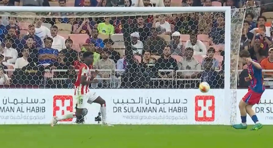 «Барселона» разгромила «Атлетик» и вышла в финал Суперкубка Испании, у Рафиньи - дубль