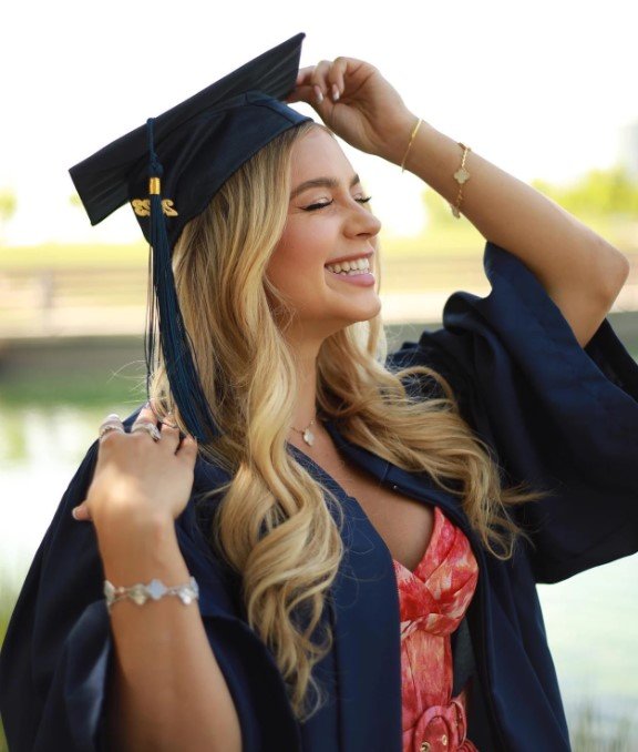 Жюльен Рамирес: горячие фото в купальнике канадской футболистки (соц. сети)