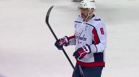 «Вашингтон» обыграл на выезде «Калгари», у Овечкина - гол и всего 5 шайб до 1000 (НХЛ, видео)