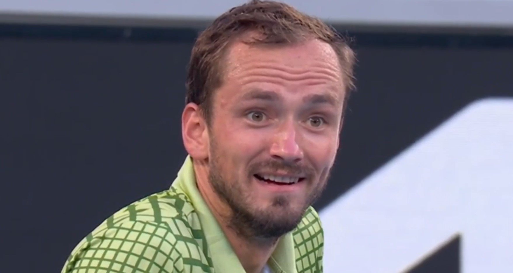 Медведев без шансов проиграл Тьену и покидает Австралиан опен Медведев без шансов проиграл Тьену и покидает Австралиан опен