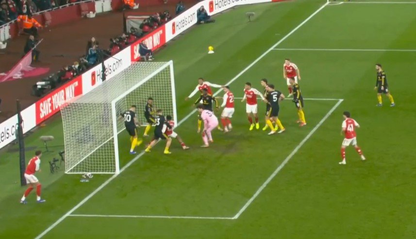 «Арсенал» проиграл дома «МЮ» - вторая победа тренера Кэррика (АПЛ, видео)