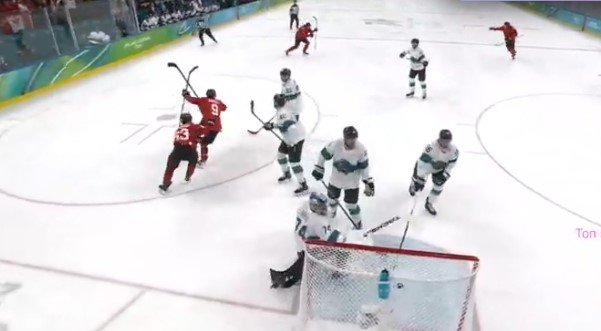 Канада одержала волевую победу над Финляндией и вышла в финал Олимпиады (хоккей) Канада одержала волевую победу над Финляндией и вышла в финал Олимпиады (хоккей)