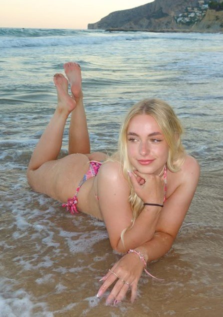 Сара Петеркова: горячие фото чешской велосипедистки (соц. сети)