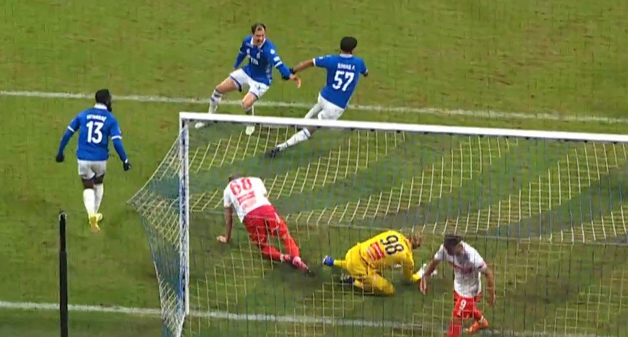 Дубль Нгамалё помог «Динамо» разгромить в кубковом дерби «Спартак» (голы, видео)