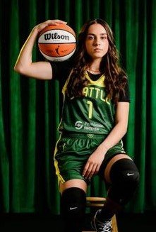 Ника Мюль: фотосессия самой стильной хорватской баскетболистки (соц. сети)