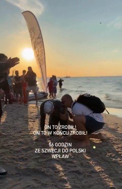 Поляк Бартоломей Кубковский с 5-й попытки переплыл Балтийское море: 160 км за 55 часов Поляк Бартоломей Кубковский с 5-й попытки переплыл Балтийское море: 160 км за 55 часов