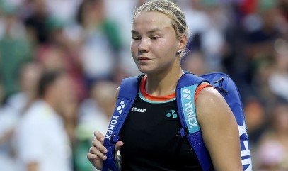Шнайдер и Александрова последними из россиянок покинули «тысячник» в Торонто - без полуфиналов