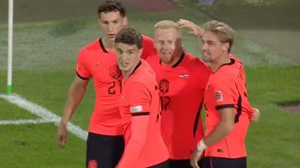 Дубль Мердинка принес Нидерландам победу в Сербии (Лига наций - голы, видео)
