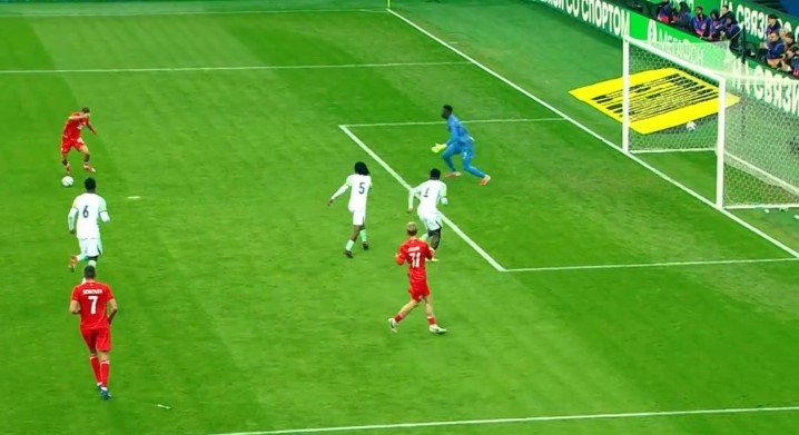 Россия на 94-й минуте упустила победу с Нигерией (3-3) в товарищеской игре (видео) Россия на 94-й минуте упустила победу с Нигерией (3-3) в товарищеской игре (видео)